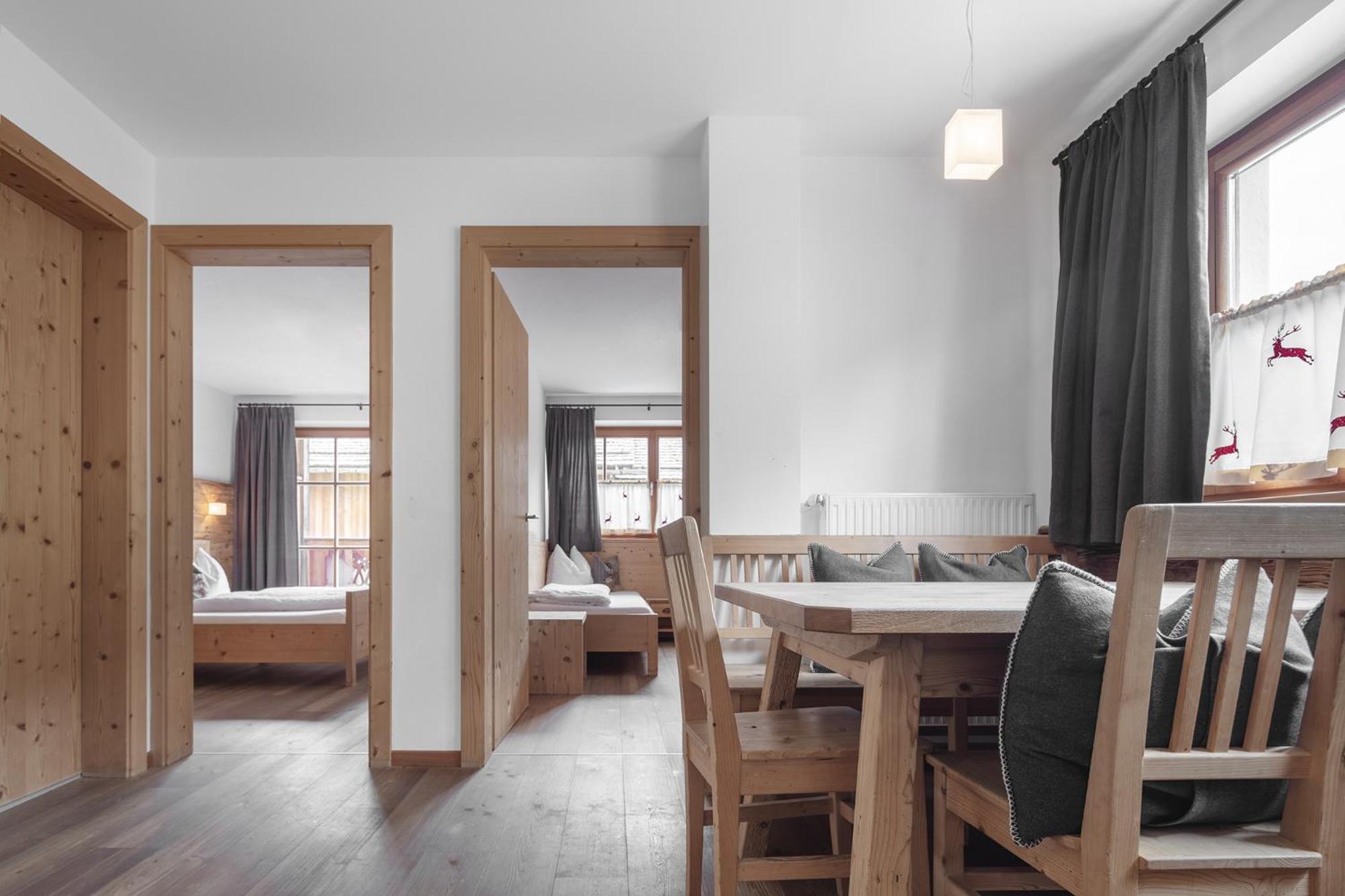 Chalet Ciasa Tino & Sara - Belaval Apartments كورفارا إنْ بادِيا المظهر الخارجي الصورة