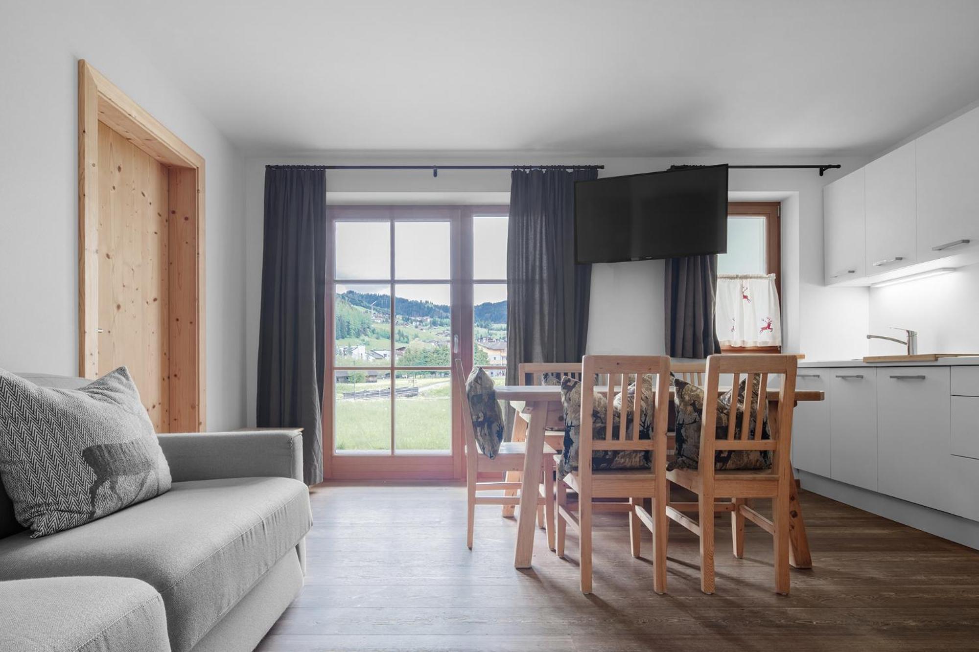 Chalet Ciasa Tino & Sara - Belaval Apartments كورفارا إنْ بادِيا المظهر الخارجي الصورة