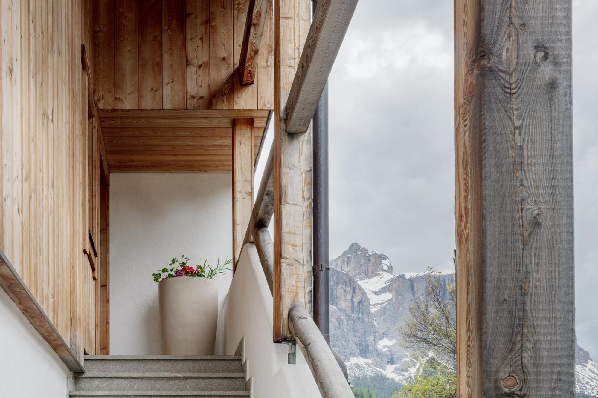 Chalet Ciasa Tino & Sara - Belaval Apartments كورفارا إنْ بادِيا المظهر الخارجي الصورة