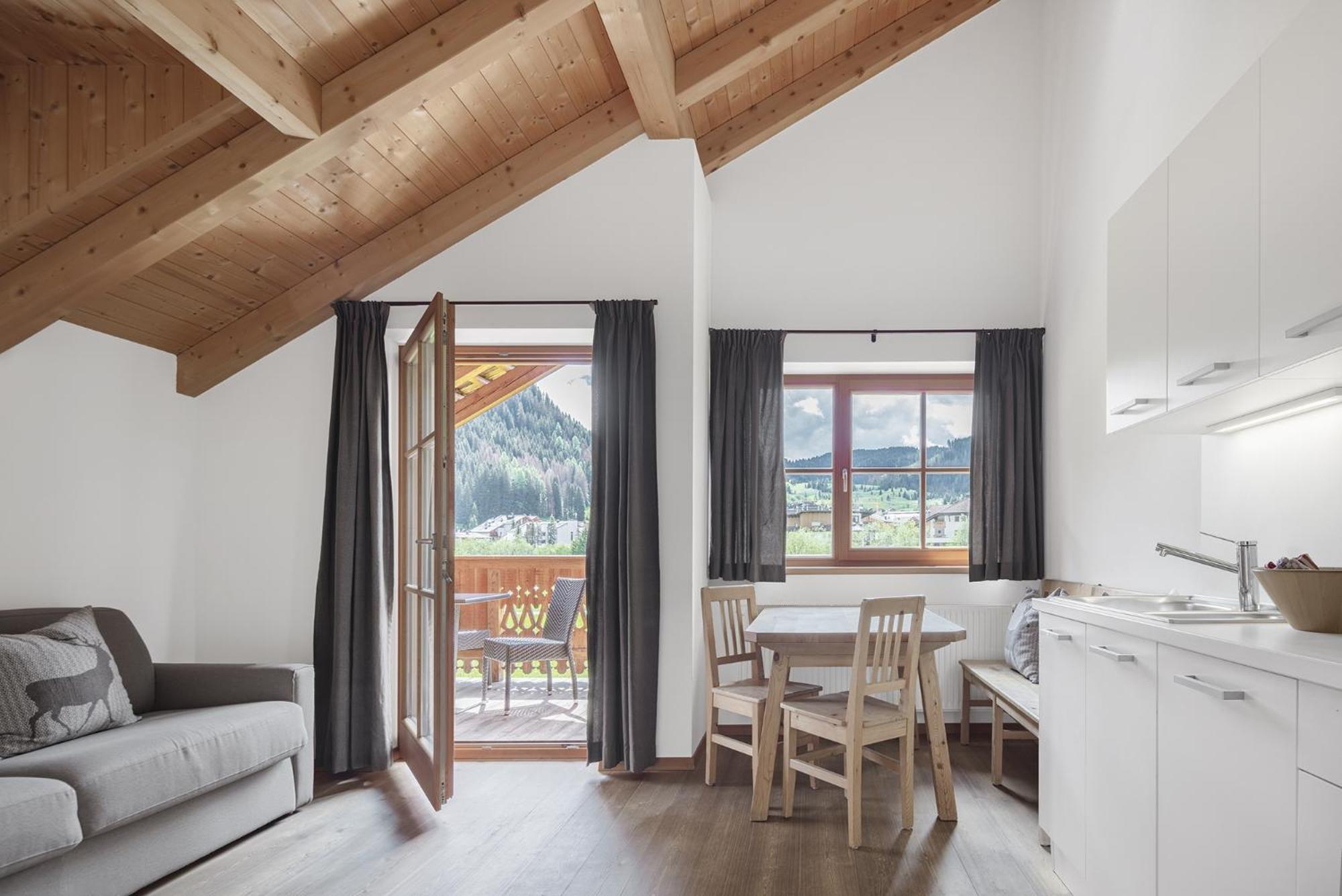 Chalet Ciasa Tino & Sara - Belaval Apartments كورفارا إنْ بادِيا المظهر الخارجي الصورة