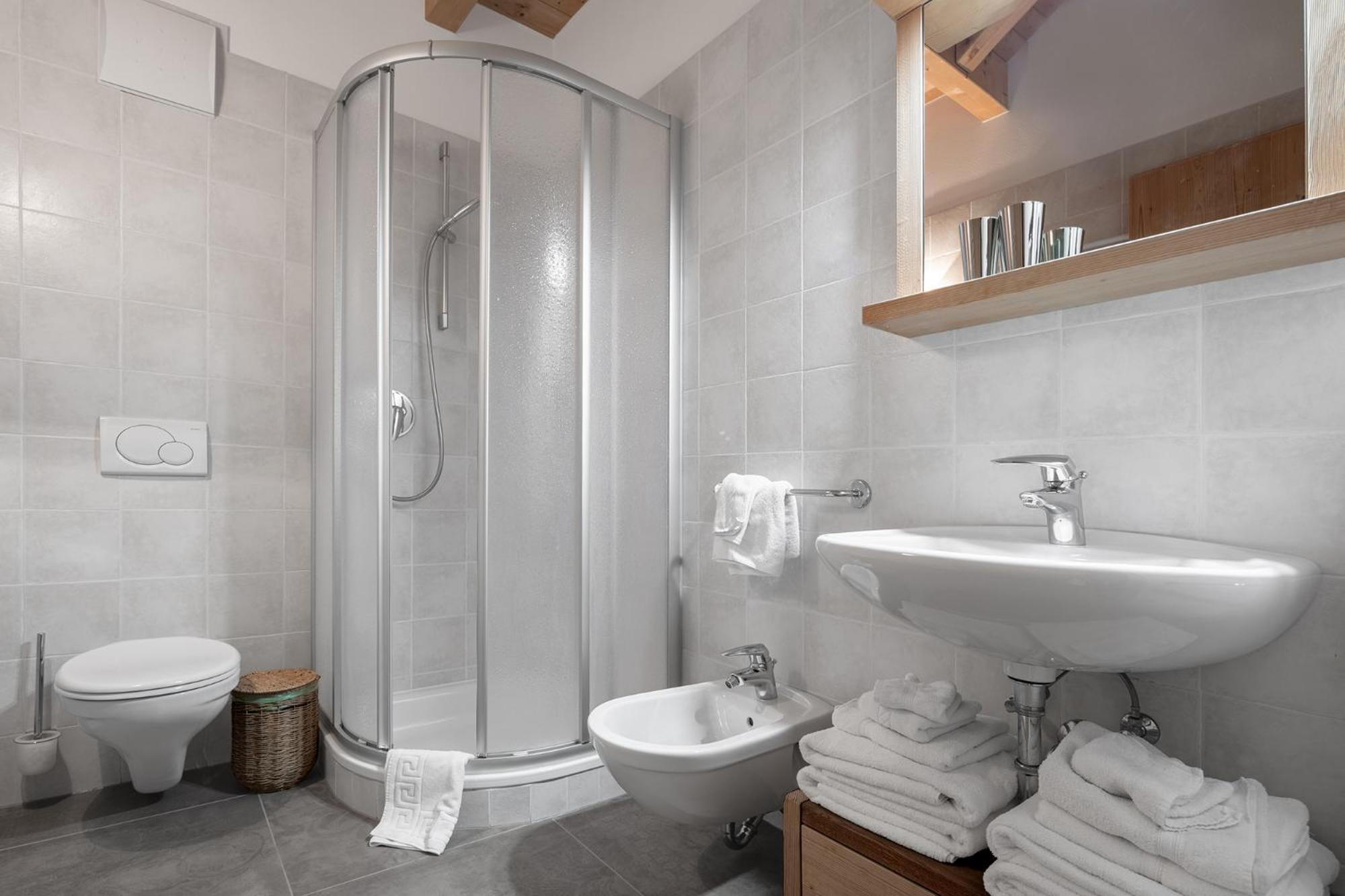 Chalet Ciasa Tino & Sara - Belaval Apartments كورفارا إنْ بادِيا المظهر الخارجي الصورة